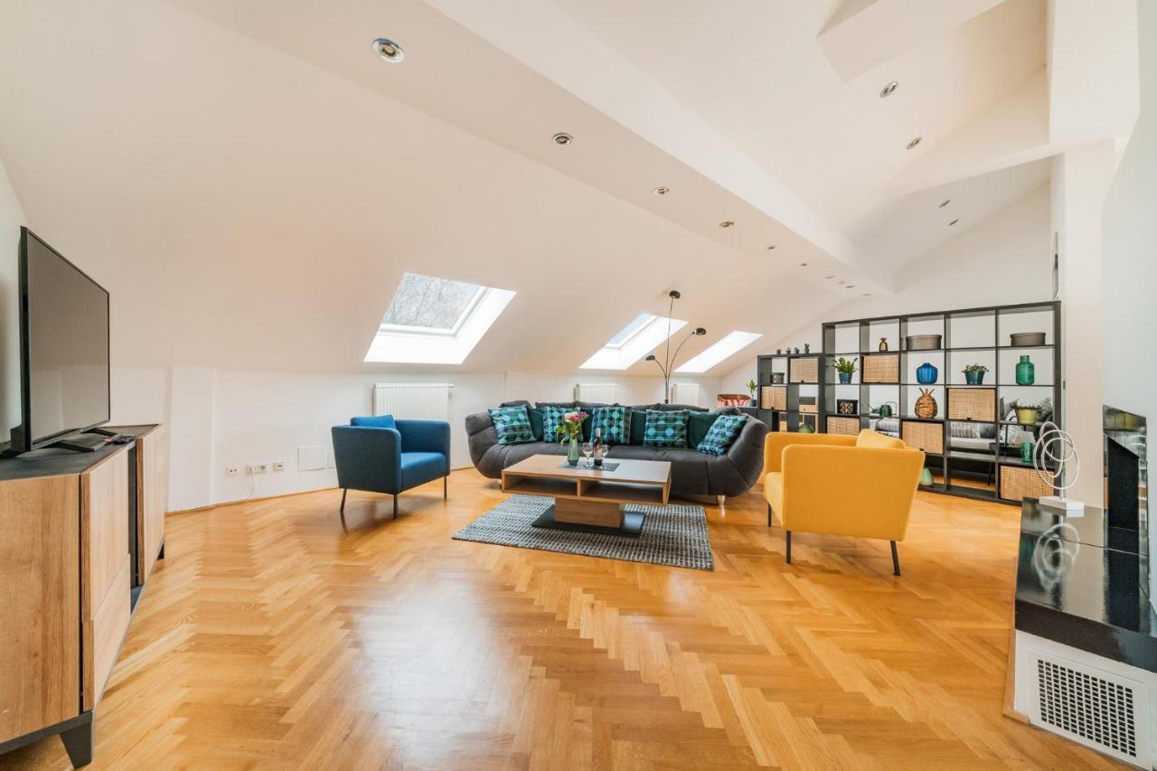 Penthouse Apartment - Sauna - Terrasse - Kamin - Ac Wien Exteriör bild
