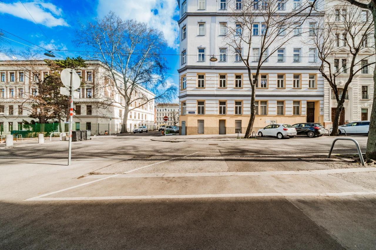 Penthouse Apartment - Sauna - Terrasse - Kamin - Ac Wien Exteriör bild